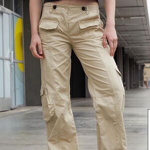 Brandy Melville Tan Cargo Pants